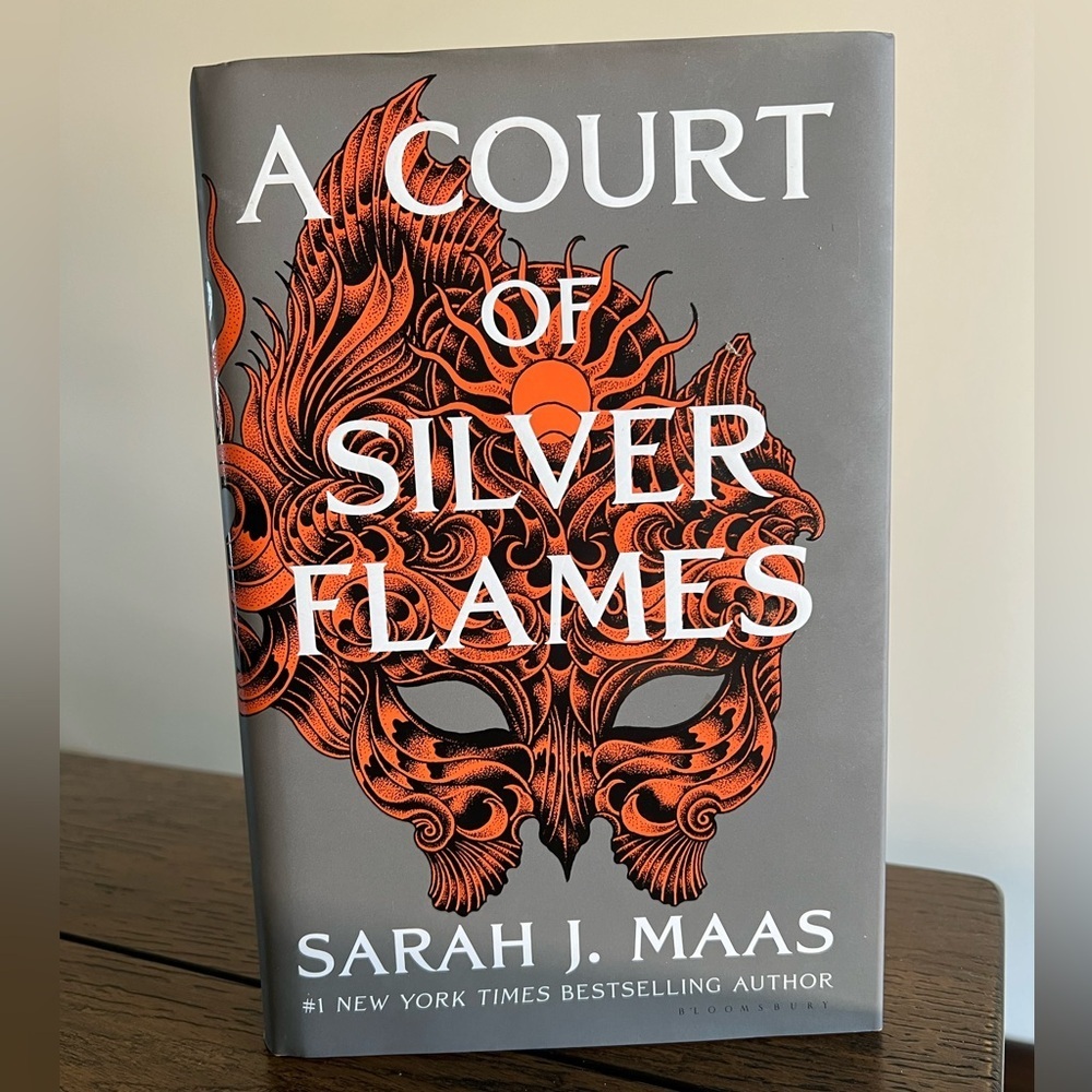A Court of Silver Flames Sarah J Maas Hardcover
